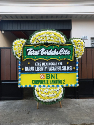 Papan Bunga Duka di Nikan Jaya